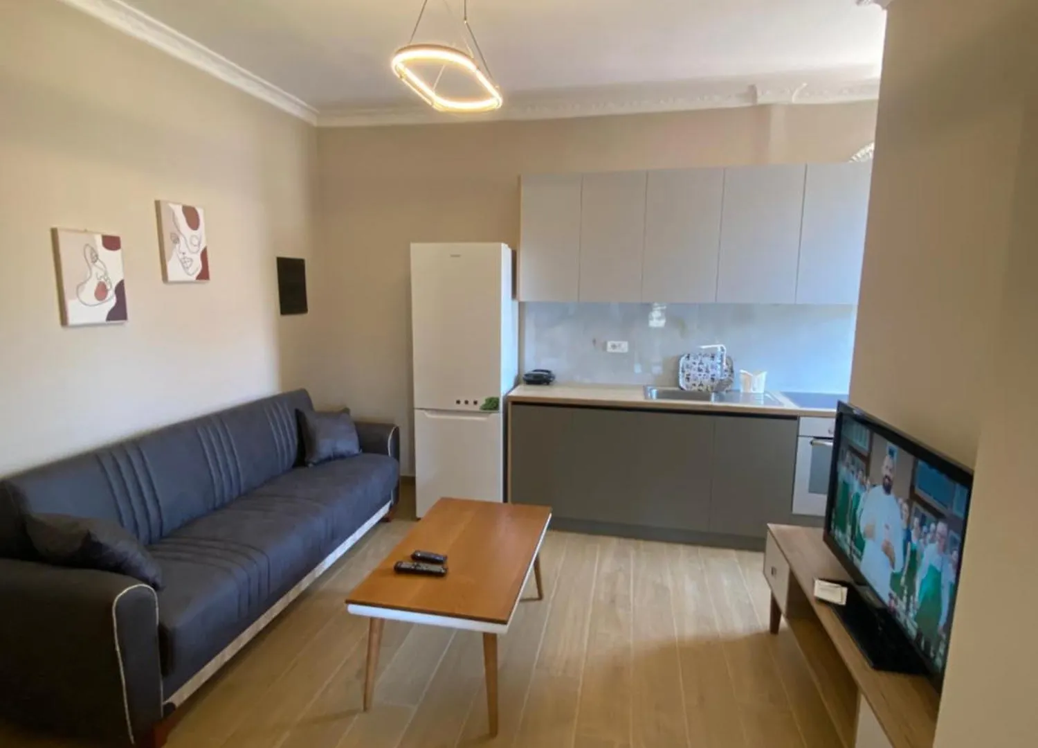 Aleks Lungo Mare Vlore Apartment