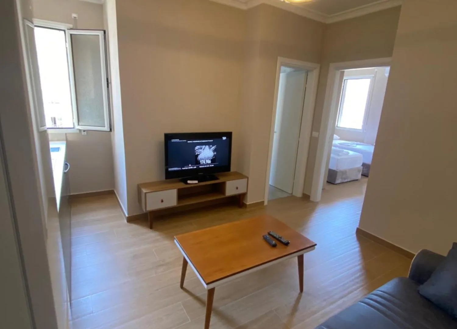 Aleks Lungo Mare Vlore Apartment