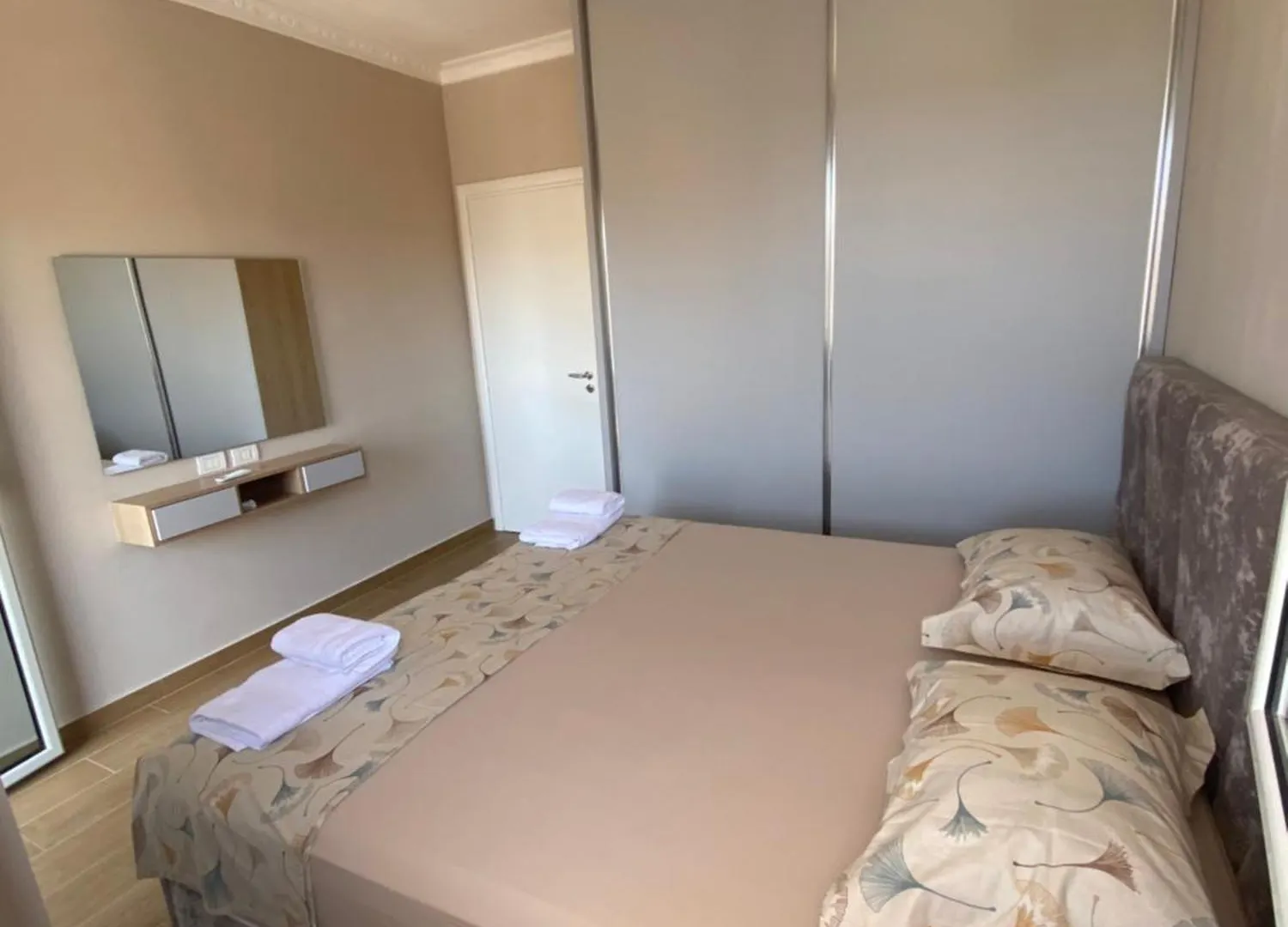 Aleks Lungo Mare Vlore Apartment