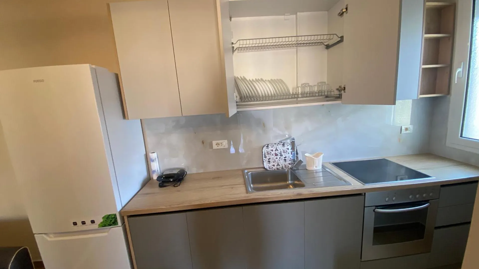 Aleks Lungo Mare Vlore Apartment