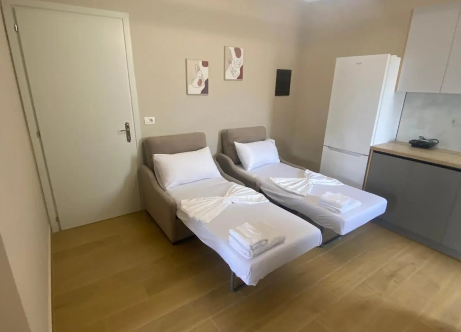 Aleks Lungo Mare Vlore Apartment