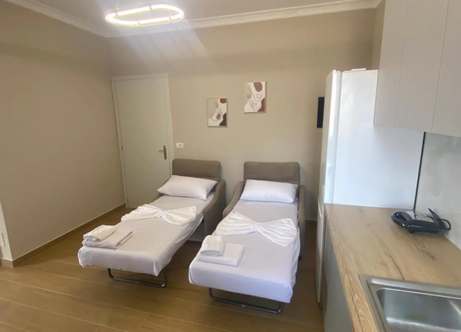 Aleks Lungo Mare Vlore Apartment